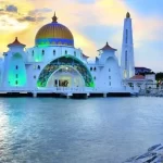 Floating-mosque-in-Melaka-e1567346826958