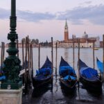 venice-gondolas-and-giudecca-island-at-dawn-original-photo-by-ItalyMammaMia